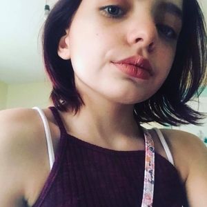 Meet your Posher, Kacy